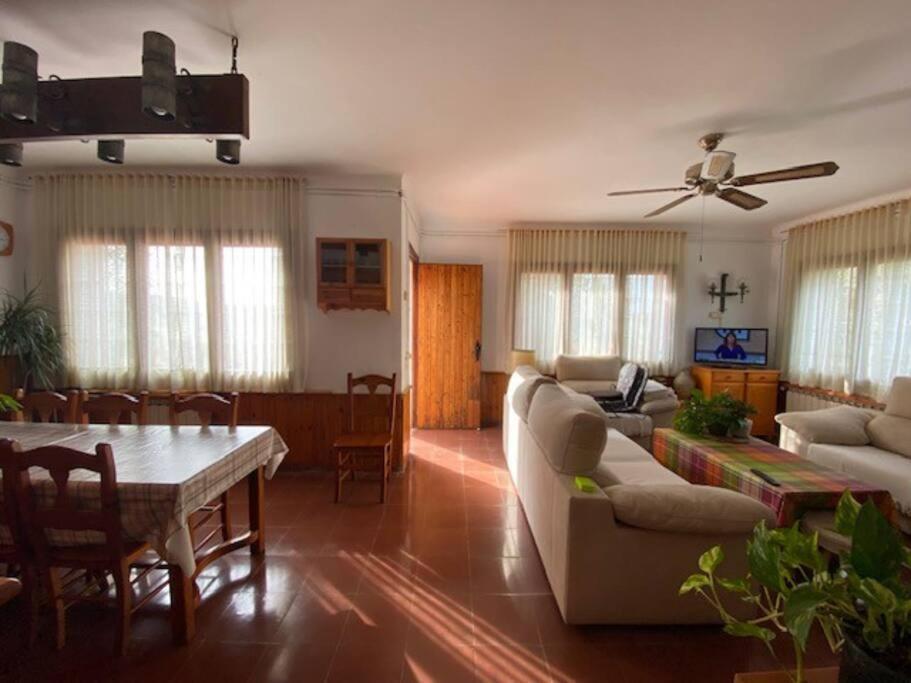 Villa Casa Cal Duc, La Garriga Esterno foto